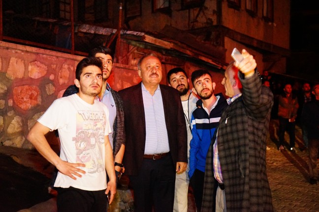 18-04/23/aw370721_11