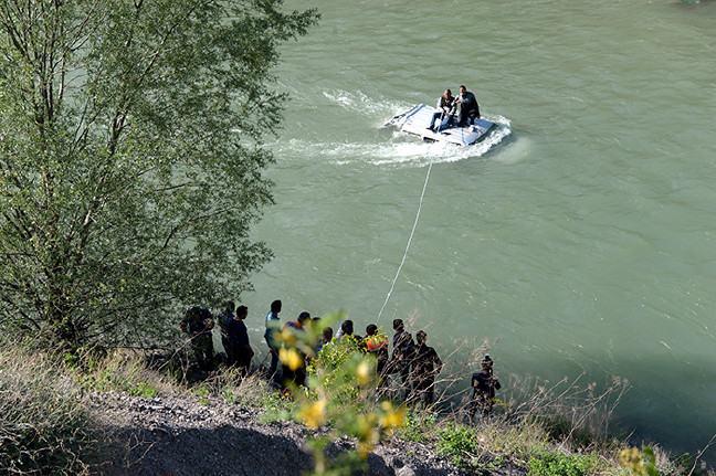 18-04/25/kelkit-cayi-kaza-2-1524669001