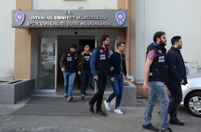 18-04/27/20180427_2_30044377_33115692