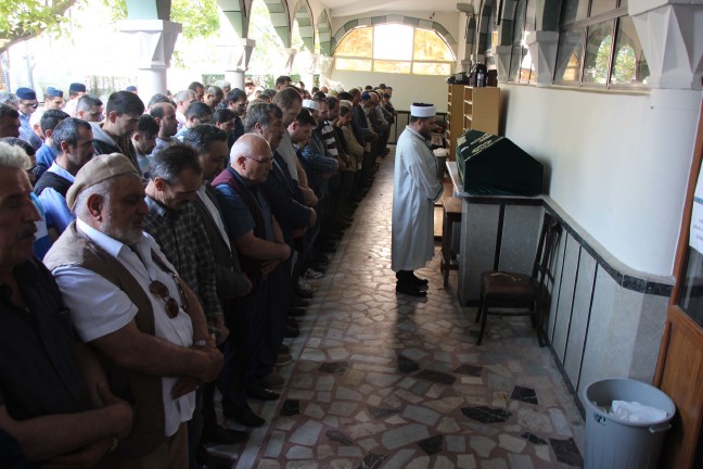 18-04/27/22-1524821576