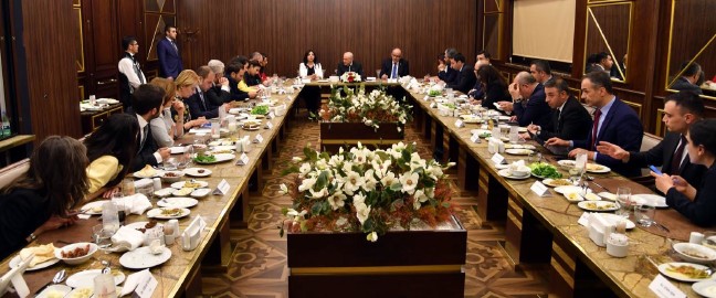 18-04/27/resimid_9486367