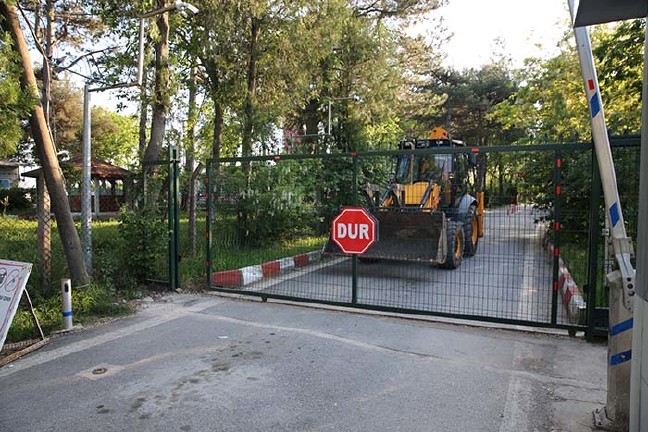 18-05/02/20180502_2_30135506_33293382-1