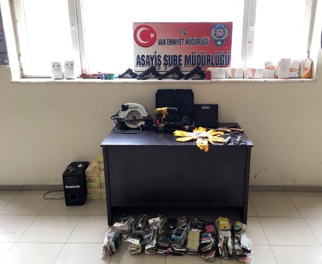 18-05/03/resimid_9525863