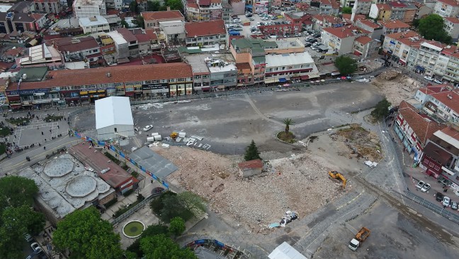 18-05/12/uskudara-mimar-sinan-meydani-geliyor_6913_dhaphoto8