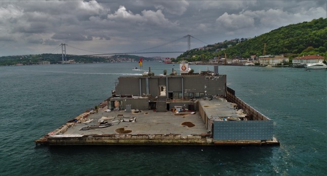 18-05/13/aw390275_03