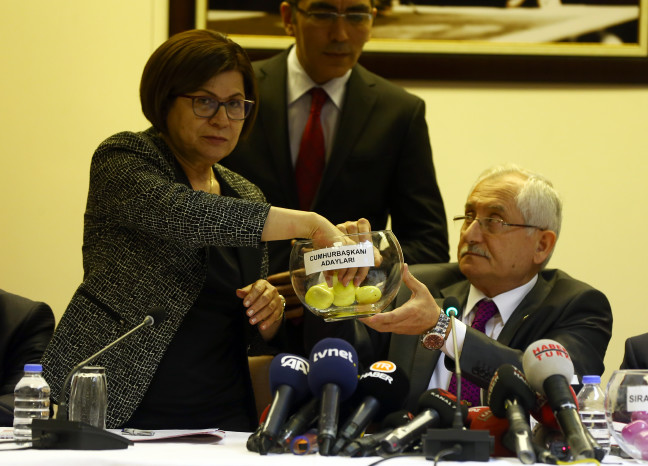 18-05/14/20180514_2_30352891_33708695