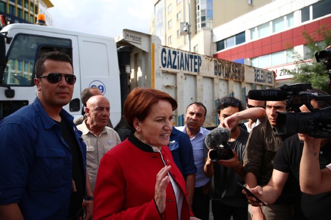 18-06/02/desuar7x4aap0sw