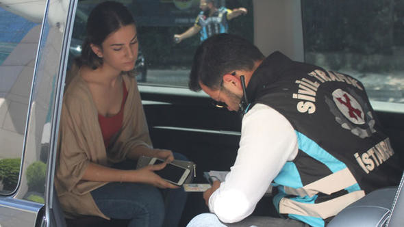 18-06/03/5b13f25cac0563237457621f