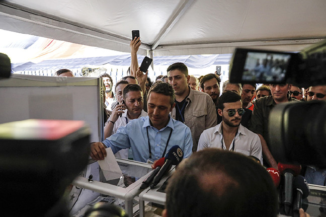 18-06/03/ali-koc-1528035557