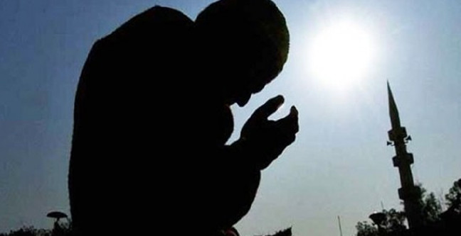 18-06/03/kadir-duasi-ne