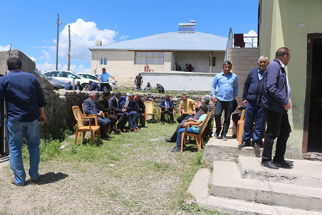 18-06/17/resimid_9865896-copy