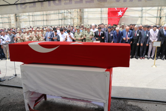 18-06/22/20180622_2_31068122_34942126