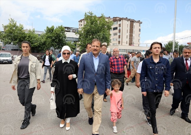 18-06/24/15-1529849859