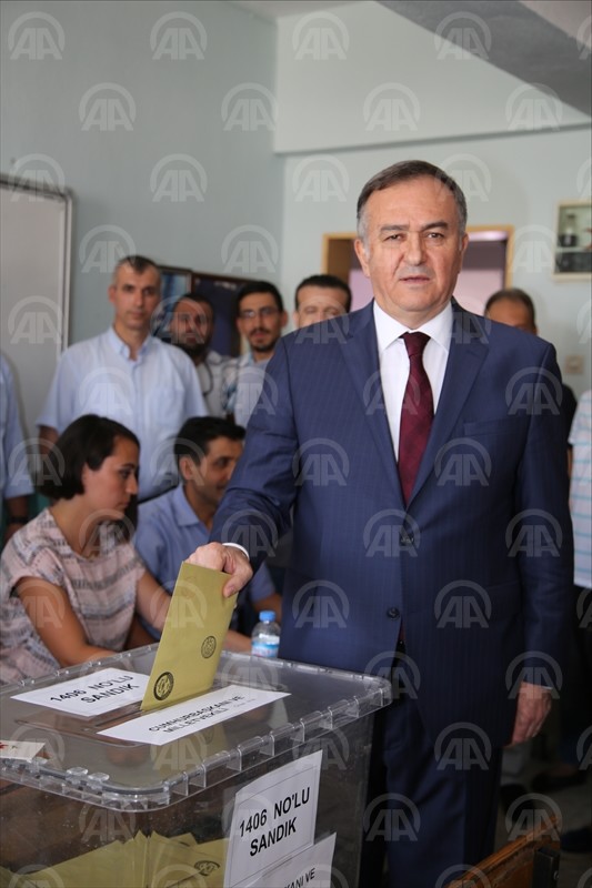 18-06/24/21-1529850717