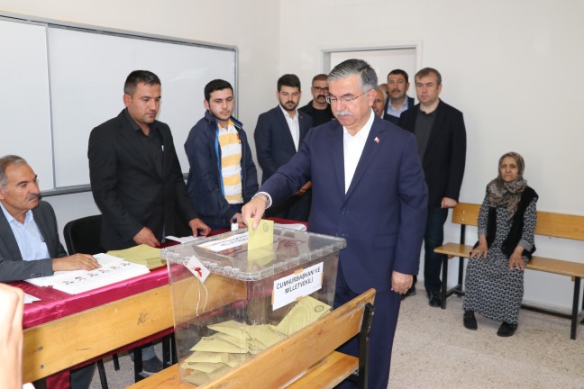 18-06/24/aw427188_05