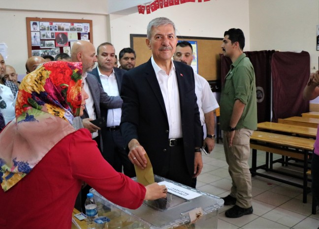 18-06/24/aw427384_01