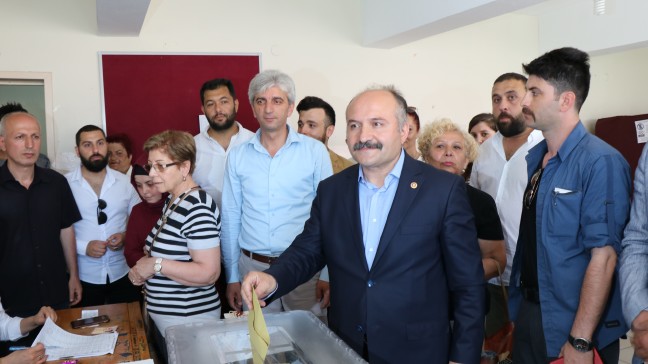 18-06/24/aw427512_01