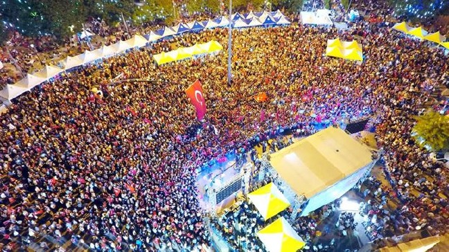 18-07/11/darbe1-1531314796