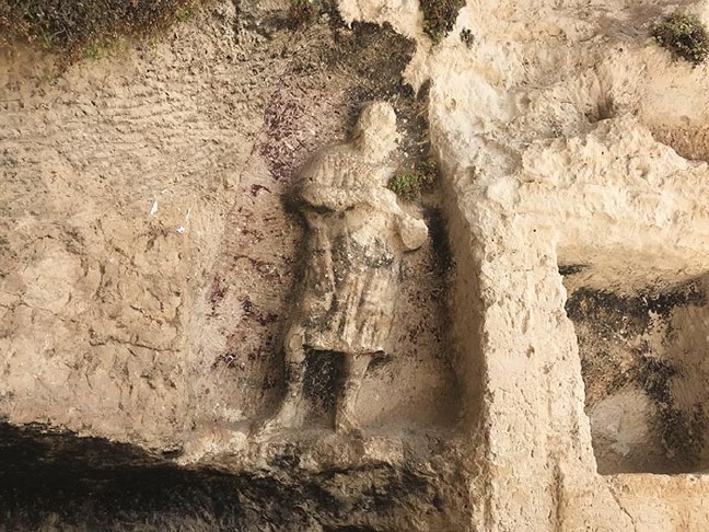 18-08/01/aw457694_09