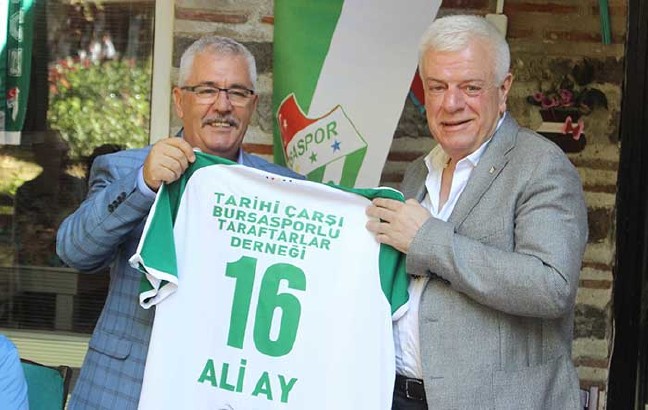 18-08/04/aw460553_02