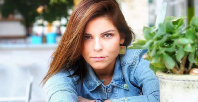 18-08/09/pelin-oztekin-kimdir