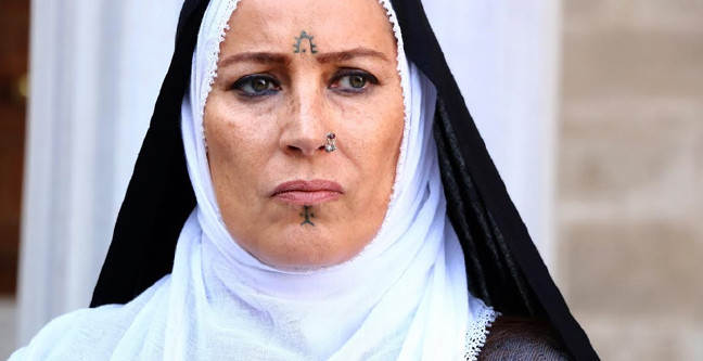 18-08/09/vahide-percin-kimdir