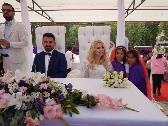 18-08/12/aw466507_01