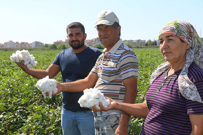 18-08/12/aw466514_03