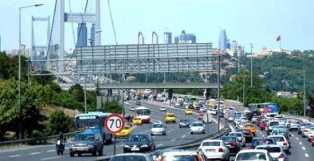 18-08/15/kurban-bayrami-yollar