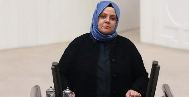 18-08/15/zehra-zumrut-selcuk