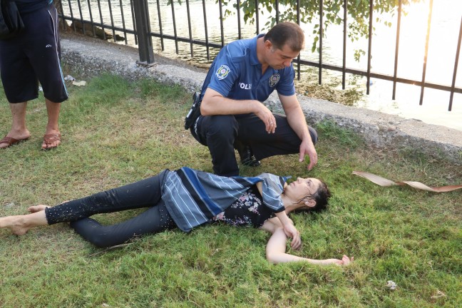 18-08/27/aw476223_01