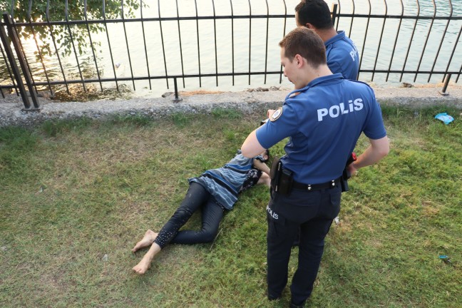 18-08/27/aw476223_03