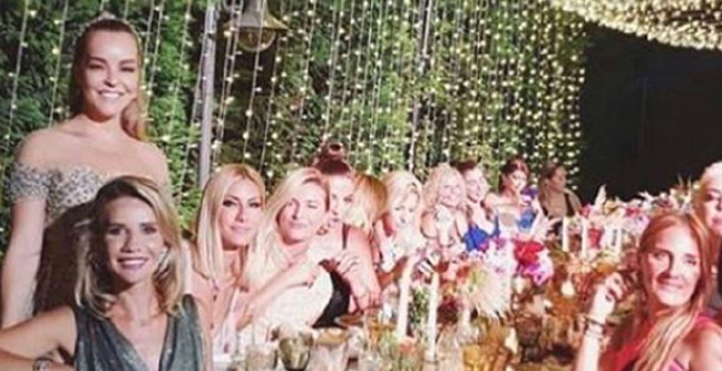 18-08/27/bengu-kina-gecesi-fotografi