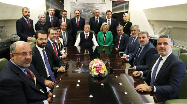 18-09/05/5b8ed597c03c0d1f00bb01ee