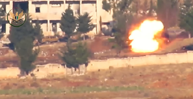 18-09/05/son-dakika-idlib-e-karadan-saldirdilar-esed-in-tanki-vuruldu-12268622