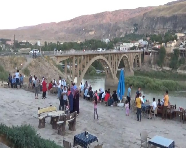 18-09/16/aw492143_02