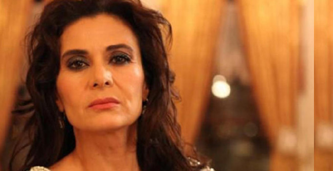 18-09/16/melike-candan-kimdir