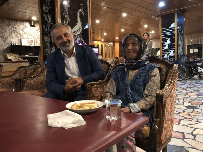 18-09/25/aw499935_08