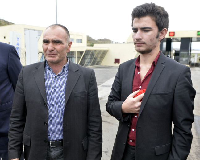 18-09/27/20180927_2_32574942_37582412