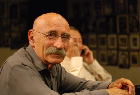 18-09/27/59cb67b6d3806c0d58d37181