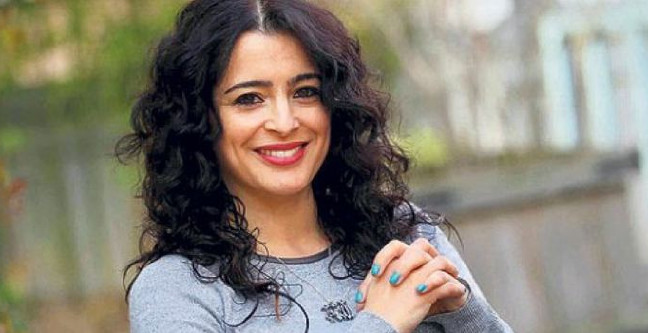 18-09/28/mine-cayiroglu-kimdir