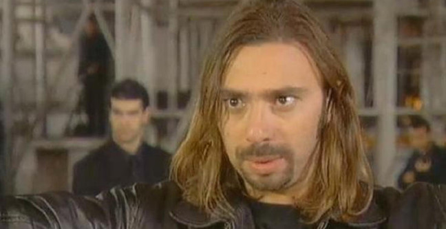 18-10/01/tunca-aydogan-kimdir