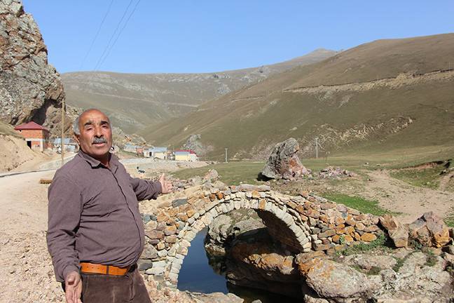 18-10/17/aw519043_08