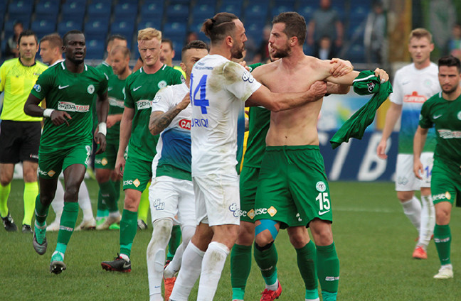 18-10/21/aw523066_01