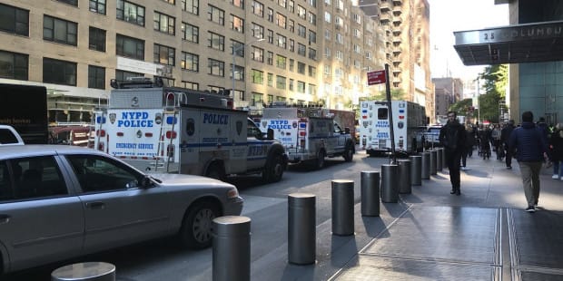 18-10/24/page_supheli-paket-alarmi-cnn-international-tahliye-ediliyor_462210348