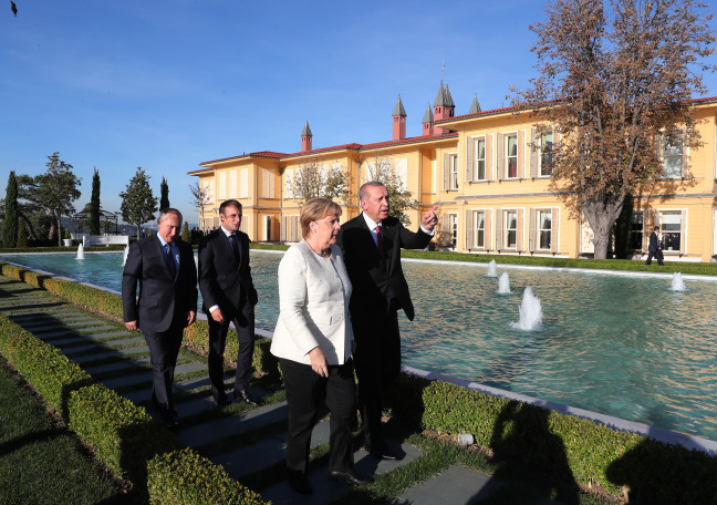 18-10/27/20181027_2_33122319_38493890-1