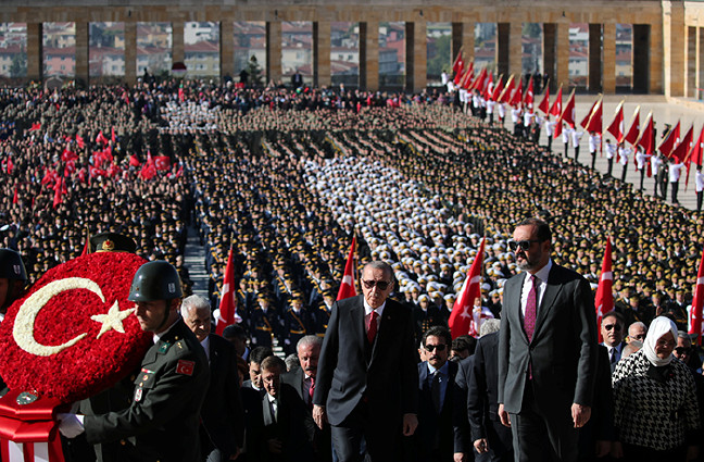 18-10/29/resimid_10759552