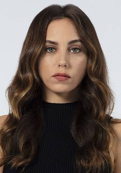 18-11/02/muhtesem-ikili-yagmur-kimdir