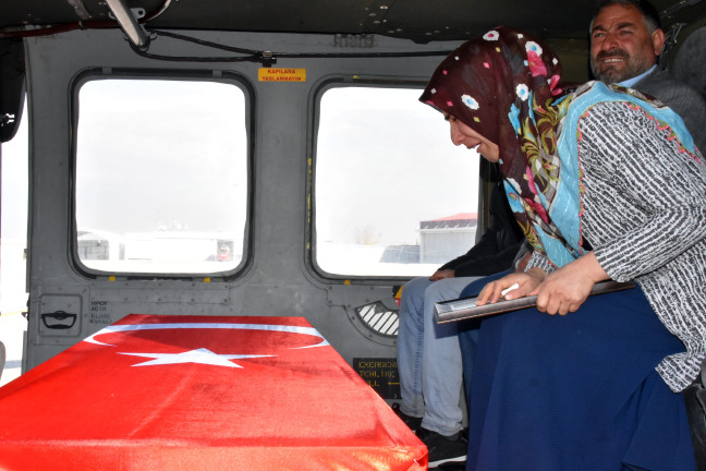 18-11/11/sehit-askerler-vandan-torenle-ugurlandi-ek-fotograflar_2354_dhaphoto2