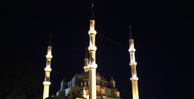 18-11/12/mevlid-kandili